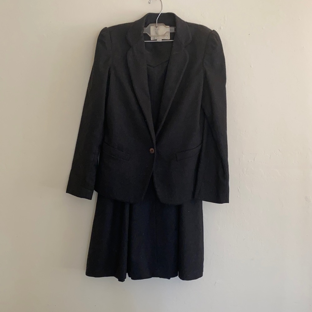 Ellen Tracy Vintage 2 piece women’s Suit
